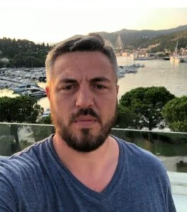 Cine sunt proprietarii stației de GPL 2 Screenshot 20230827 123052 Facebook