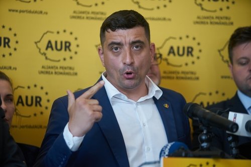 BEC confirmă că George Simion a trimis ilegal scrisori alegătorilor, care trebuie retrase, conform unei sesizări din partea USR Brașov