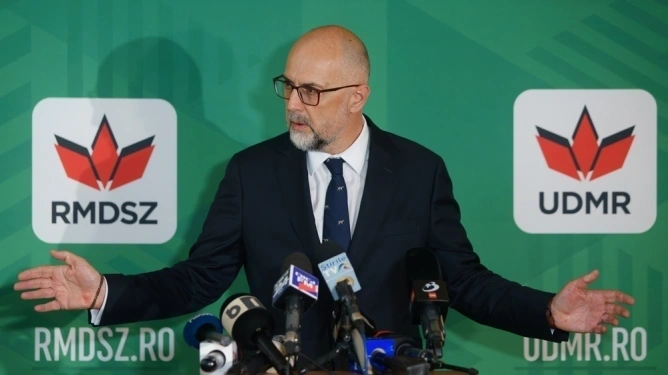 Kelemen Hunor, președintele UDMR, susține că nimeni din coaliția de guvernare nu a promovat campania lui Victor Ponta și încurajează votul pentru Crin Antonescu.