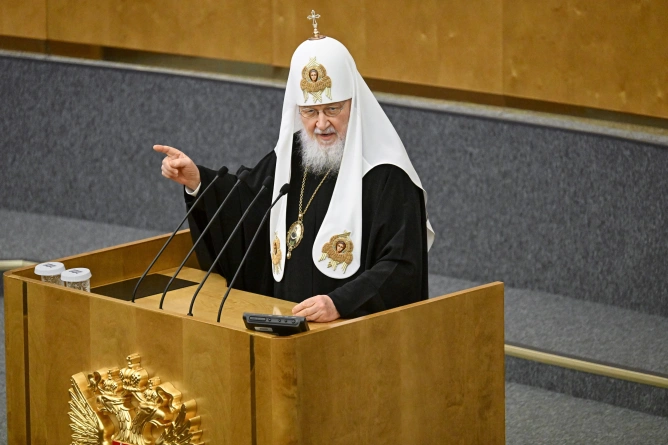 Patriarhul Kiril l-a felicitat pe Papa Leon al XIV-lea, subliniind provocările și semnalele de speranță în relațiile dintre creștinismul oriental și cel occidental.