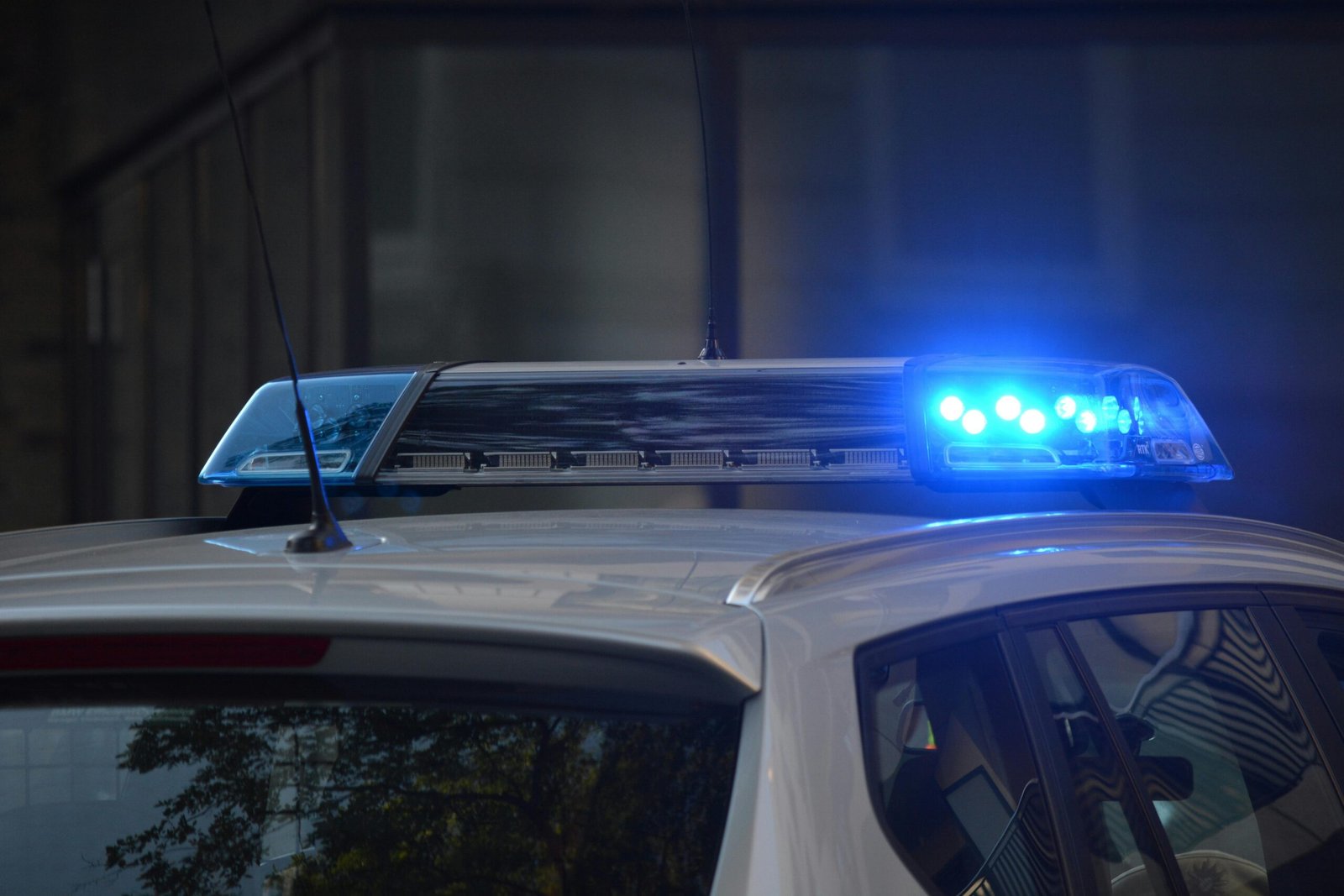 Un bărbat de 58 de ani a fost descoperit mort în Canalul Dunăre-Marea Neagră, fără semne evidente de violență, informează autoritățile.
