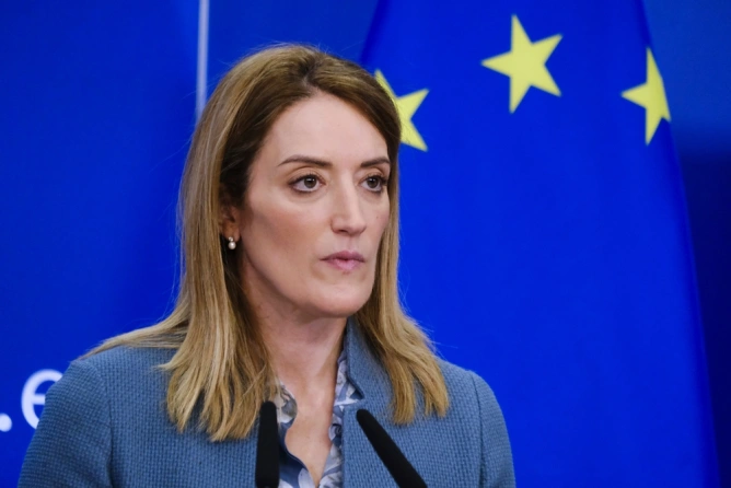 Roberta Metsola, Președintele Parlamentului European, a fost distinsă cu Premiul Timișoara pentru Valori Europene, pentru contribuția sa în susținerea valorilor europene și a Ucrainei.