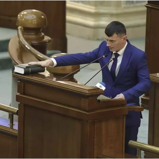 Paul Pintea, senator cu studii limitate, condamnat pentru conducere fără permis, după ce s-a alăturat PSD