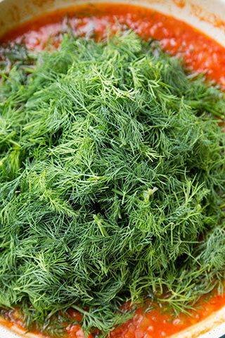 Atenție gravă pentru femeile însărcinate! Mararul, planta-minune interzisă în sarcină din cauza riscului de pierdere a sarcinii!