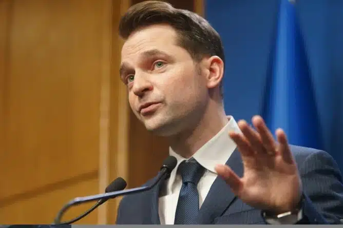 Sebastian Burduja susține necesitatea unui candidat unic pro-european la alegerile din Capitală, semnalând pericolele unui bloc izolaționist.