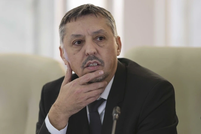 Am fost foarte atent la problemele legate de violență și am implementat câteva măsuri importante.