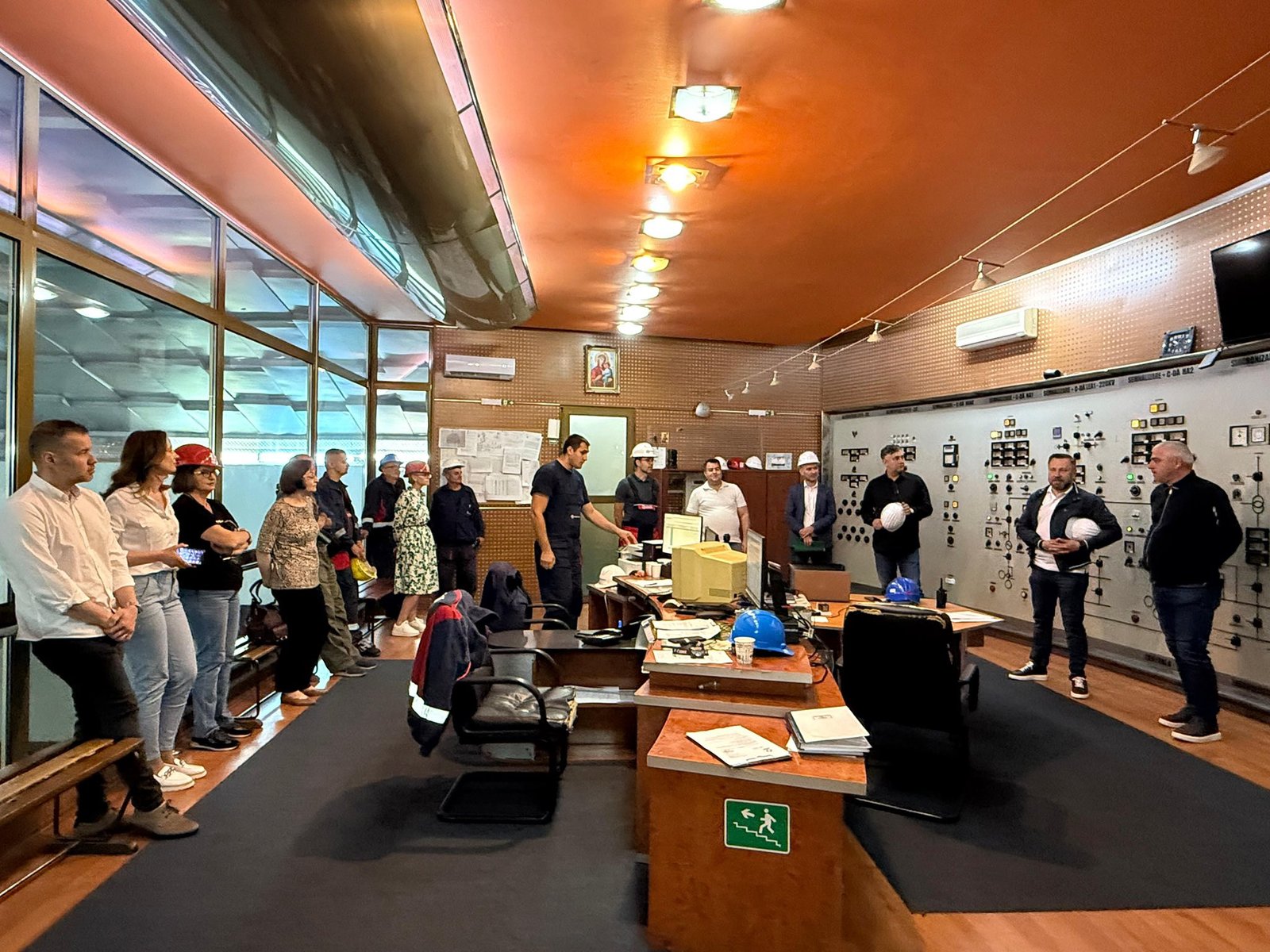 Transelectrica, Hidroelectrica și operatorul bulgar ESO au efectuat un exercițiu complex pentru restaurarea SEN, evaluând capacitatea centralelor hidroelectrice.