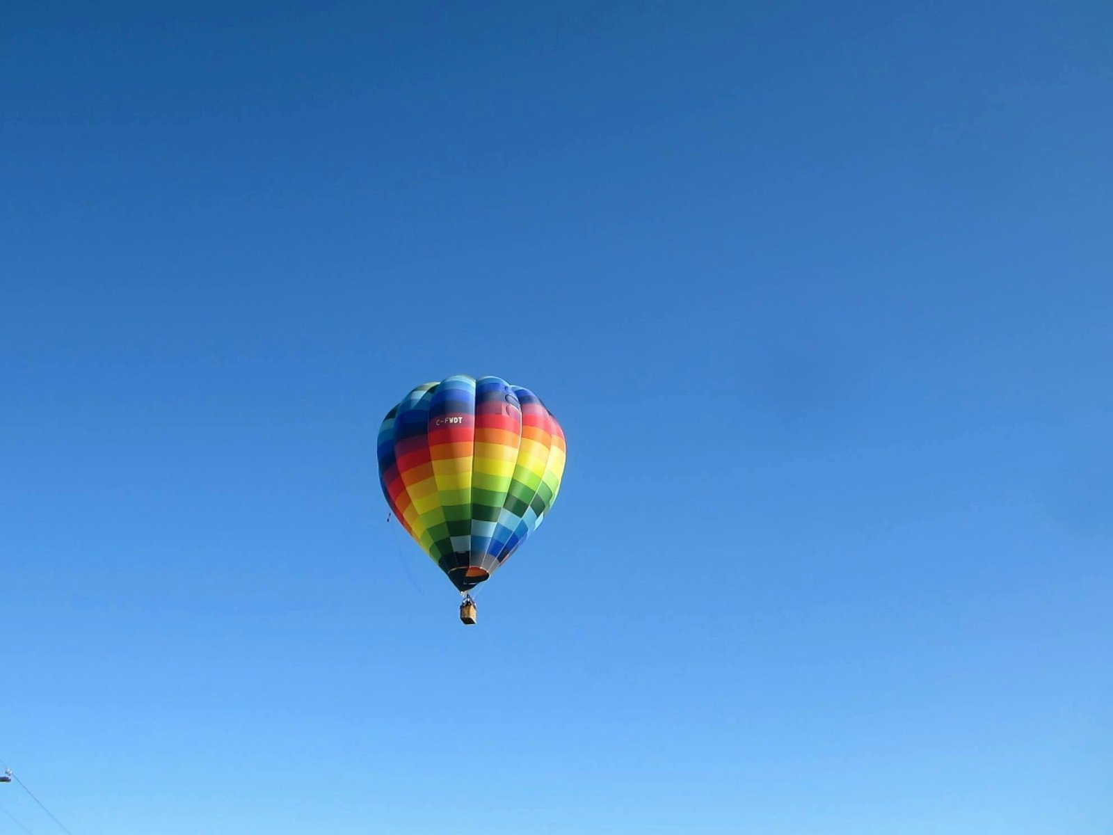 Balon cu aer cald a luat foc în sudul Braziliei, soldat cu 8 morți și 13 răniți în urma prăbușirii