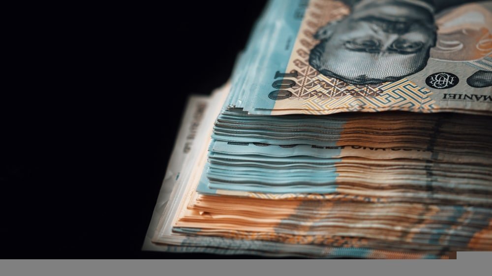 România primește semnale optimiste de la investitorii internaționali: scădere a dobânzilor de împrumut și riscuri diminuate de retrogradare a ratingului, conform ministrului Finanțelor.