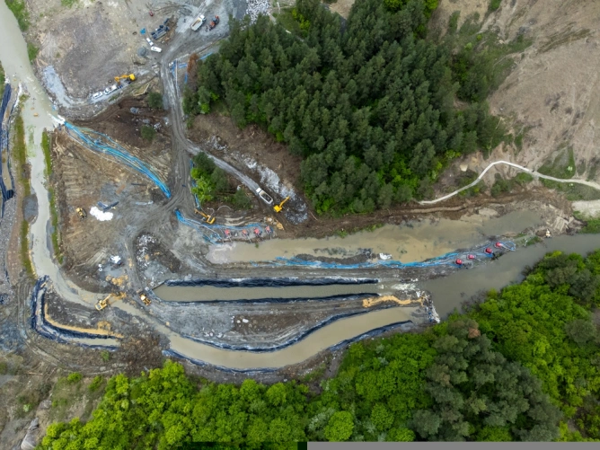 Autoritățile din Cluj cer fonduri pentru consolidarea Salinei Turda, după descoperirea infiltrațiilor ce pot provoca surpări.