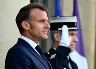 Președintele Macron ar putea anunța un serviciu militar voluntar pentru tineri, pe fondul intensificării tensiunilor internaționale.