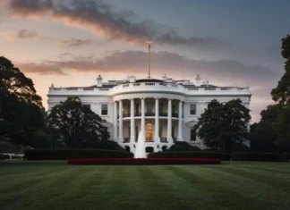 Sabrina Carpenter a criticat un videoclip al Casei Albe care utilizează muzica ei pentru a promova acțiuni de imigrație, etichetându-l drept „malefic”.