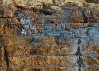 Nuclearelectrica și Critical Metals se unesc pentru a înființa o fabrică în România, destinată procesării pământurilor rare din Groenlanda, reducând astfel dependența UE de China.