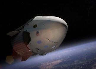 SpaceX ia în considerare listarea la bursă, cu o ofertă publică inițială ce ar putea evalua compania la 800 miliarde de dolari.