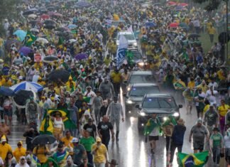 Zeci de răniți în Brazilia după ce un trăsnet a lovit lângă o manifestație a susținătorilor fostului președinte Jair Bolsonaro