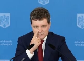 Critici la adresa lui Nicușor Dan