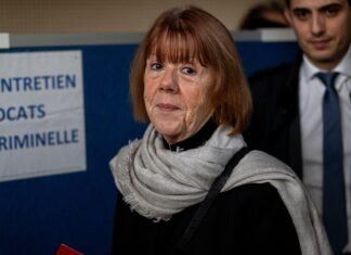 Gisèle Pélicot publică „Et la joie de vivre”, un volum despre abuzurile suferite din partea soțului ei, tradus în 22 de limbi, care a inspirat o reformă legislativă în Franța.