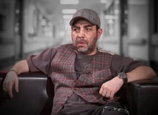 Dan Bursuc, transportat de urgență la spital după o hemoragie. Momente de tensiune pentru impresarul maneliștilor.