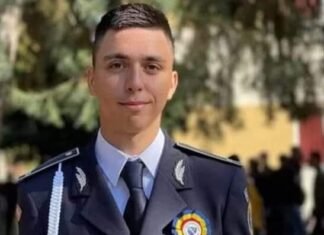 Comunitatea își plânge pierderea lui Alexandru, tânărul polițist de 25 de ani.