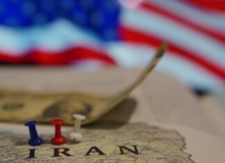 Pentagonul folosește modelul AI Claude de la Anthropic pentru operațiuni în Iran, ignorând interdicțiile guvernamentale privind tehnologia