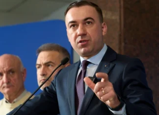 Ministrul Energiei, Bogdan Ivan, susține că România are suficiente stocuri de carburant pentru cinci luni, chiar și fără producție sau importuri.