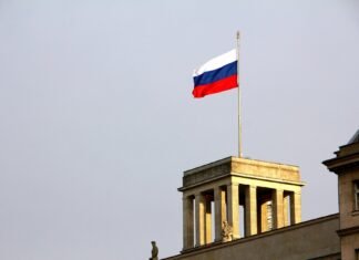 Rusia își oferă să medieze conflictul dintre Iran și SUA: „Americanii conduc situația foarte prost”