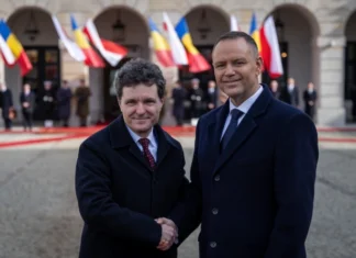 Nicușor Dan s-a întâlnit cu premierul polonez Donald Tusk pentru a discuta despre securitatea flancului estic și sprijinul acordat Ucrainei și Moldovei în procesul de aderare la UE.