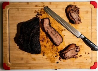 Raport al Comisiei Europene: 80 de tone de carne de vită din Brazilia contaminată cu hormoni de creștere interziși în UE.