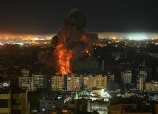 Israelul a efectuat noi atacuri în Beirut, vizând un bloc de apartamente, conform surselor oficiale libaneze.