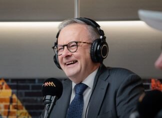 Iranul atacă o bază militară occidentală din Emirate, iar autoritățile australiane avertizează asupra atacurilor aleatorii orchestrate de Iran