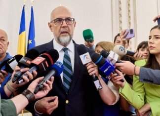 Kelemen Hunor sugerează stabilirea unui plafon pentru prețurile combustibilului.
