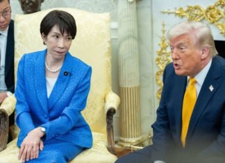 În întâlnirea cu premierul japonez Sanae Takaichi, Donald Trump explică lipsa informării aliaților înainte de atacul asupra Iranului printr-o comparație cu surpriza de la Pearl Harbor.