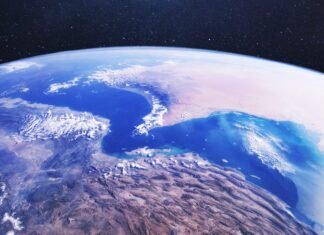 SUA inițiază o ofensivă pentru deblocarea strâmtorii Ormuz