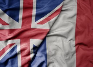 Franța a anunțat primul deces din cauza meningitei, la scurt timp după izbucnirea focarului în Marea Britanie