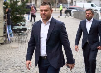 Ciprian Ciucu a vorbit despre liberalii care au colaborat cu PSD pentru a-l destitui pe premierul Ilie Bolojan.