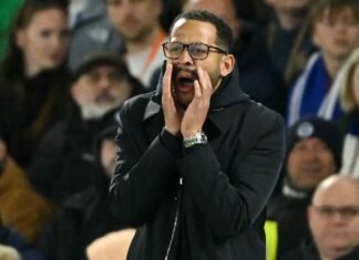 Chelsea l-a concediat pe antrenorul Liam Rosenior după doar 3 luni, deși avea contract până în 2032.