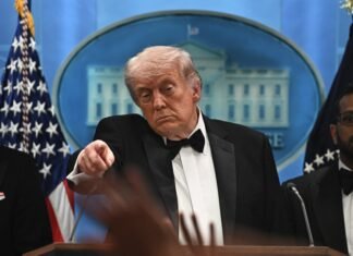 Trump detaliază incidentul armat de la Cina Corespondenților: „Un lup singuratic ce acționează singur”; FBI solicită informații din partea publicului.