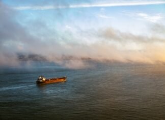 SUA a atacat o barcă în Pacific, provocând moartea a trei bărbați, afirmând că era implicată în traficul de droguri.