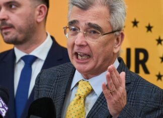 Petrișor Peiu, lider AUR, admite că a votat împotriva unor legi de securitate națională fără să le analizeze.