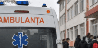 Tragedie la o școală din Bacău: Un elev de 13 ani a decedat după ce s-a simțit rău în timpul pauzei