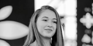 Andreea Micu, tânăra interpretă de muzică populară, a murit la doar 17 ani, după ce a suferit un AVC înainte de a urca pe scenă.