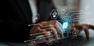 Peste 600 de milioane de chinezi utilizează aplicații AI pentru activități cotidiene, precum cumpărăturile și recrutarea. Evenimente recente din Beijing și Shenzhen susțin dezvoltarea asistenților AI.