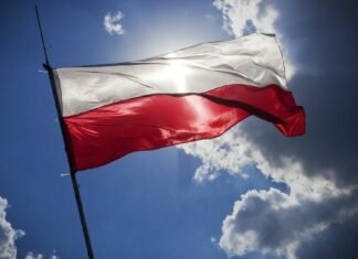 Polonia cere o amplificare a prezenței trupelor americane și susține modelul NATO 3.0, care propune redistribuirea responsabilităților între SUA și statele europene.