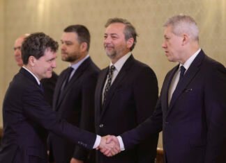 Acord între fostele partide pentru aprobarea legislației privind salariile în sectorul public până la sfârșitul lunii iunie