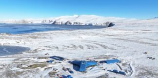 Cercetătorii din Antarctica se confruntă cu hărțuiri sexuale și conflicte violente, inclusiv un incident cu un coleg înarmat cu un cuțit.