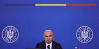Premierul Ilie Bolojan a avut discuții cu prefecții privind cele 5.300 de contracte PNRR și reformele esențiale. Data limită pentru raportarea informațiilor este 26 mai.