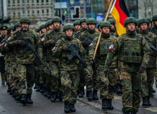 Un sondaj Insa relevă că doar 17% dintre germani au încredere în abilitatea Bundeswehr de a apăra țara, iar 72% sunt sceptici în privința acestei capacități.