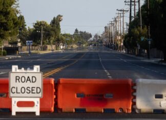 50.000 de locuitori din sudul Californiei evacuați din cauza riscurilor de explozie a unui rezervor de metil metacrilat la o instalație aerospațială
