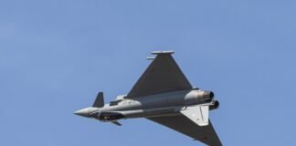 Căpitanul comandor Crețu Vlad Cristian a fost decorat de ministrul Radu Miruță cu ‘Emblema de Emisar pentru Pace, Clasa I’, în urma doborârii unei drone ucrainene în Estonia.