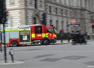 Incendiu într-un supermarket kosher din Golders Green, Londra, recent afectată de atacuri asupra comunității evreiești